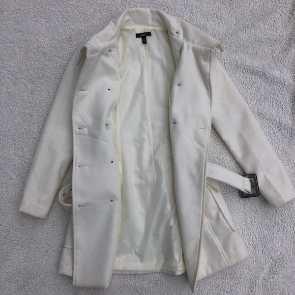 Winter White Peacoat - Picture 6 of 7